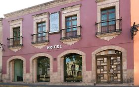 Hotel Casa Del Virrey & Suites