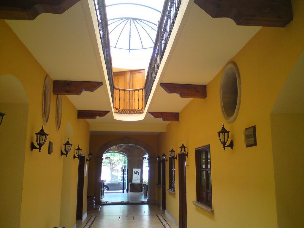 Hotel Casa Del Virrey & Suites Morelia Exterior photo
